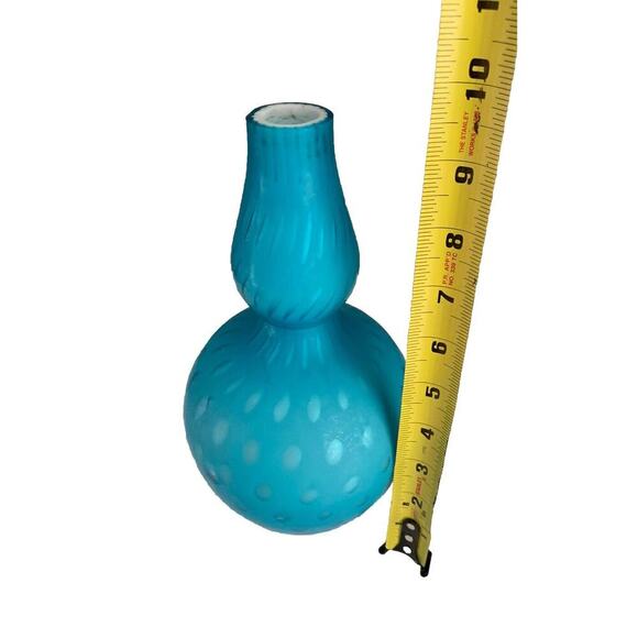 Vintage Victorian Satin Blue Case Glass Dot Pattern Vase Teardrop Home Decor Art - Picture 14 of 16